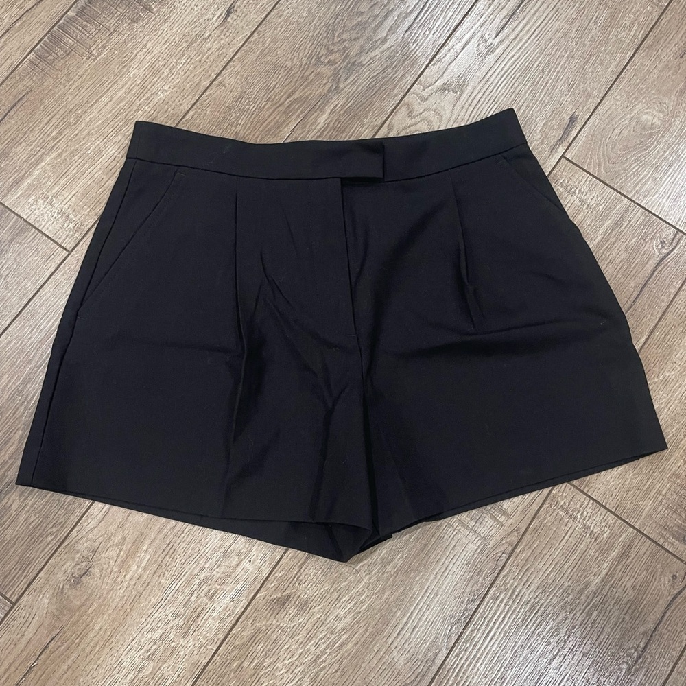 NWT Size M Zara High Waist Black Women's Shorts